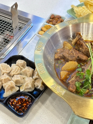 赤峰沁园羊蝎子店电话地址查询-第1张图片