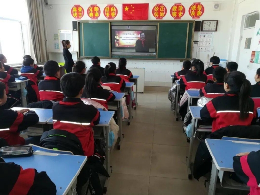 赤峰市第一小学-第1张图片