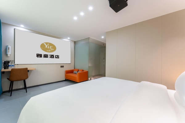 赤峰豪华电竞酒店电话多少号-第1张图片