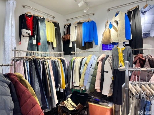 赤峰服装维多利专卖店电话号码-第1张图片