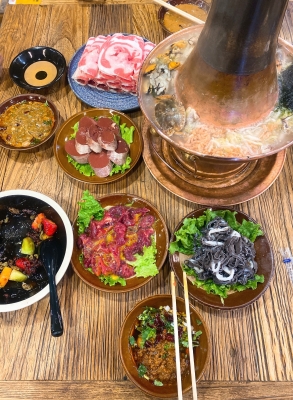 赤峰姜戈酒馆地址电话多少号-第1张图片