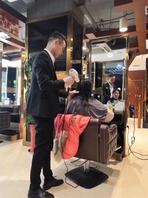 永琪美发赤峰店电话号码查询-第1张图片