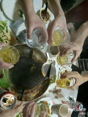 赤峰市明月万合宾馆电话号码-第1张图片