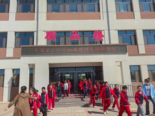 赤峰乌丹大鹏酒店电话地址是多少-第1张图片