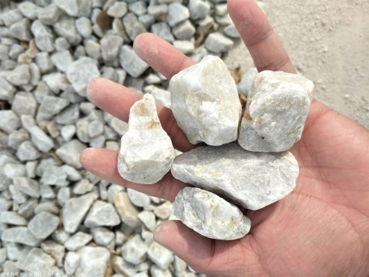 赤峰精致石英砂厂家电话号码-第1张图片