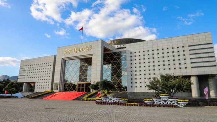 赤峰欧速旱冰场电话地址查询-第1张图片