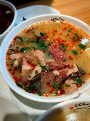 赤峰清真早餐店电话号码多少-第1张图片