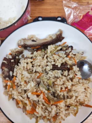 赤峰市新疆手抓饭店电话号码-第1张图片