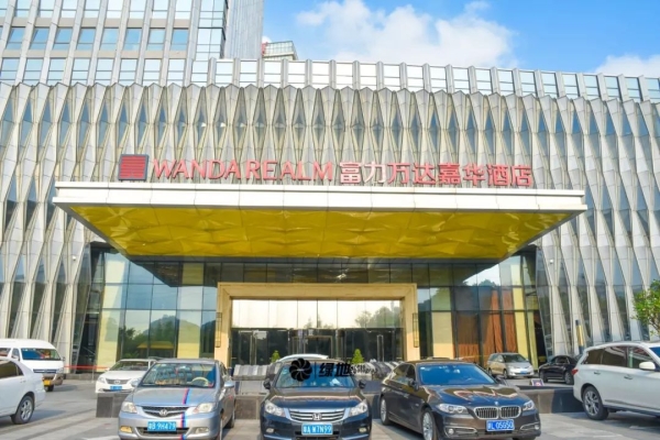 赤峰商厦自助餐电话多少号-第1张图片