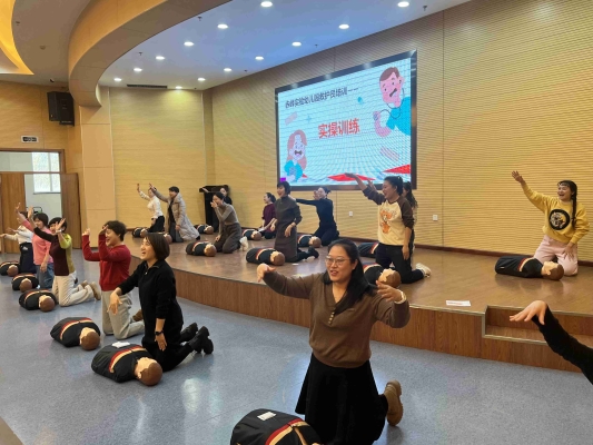 赤峰高跷培训班地址电话号码-第1张图片