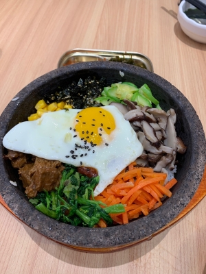 赤峰市小木屋拌饭电话号码-第1张图片